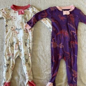 Set of 2 Burt’s Bees Sleeper Onesies 3-6 months